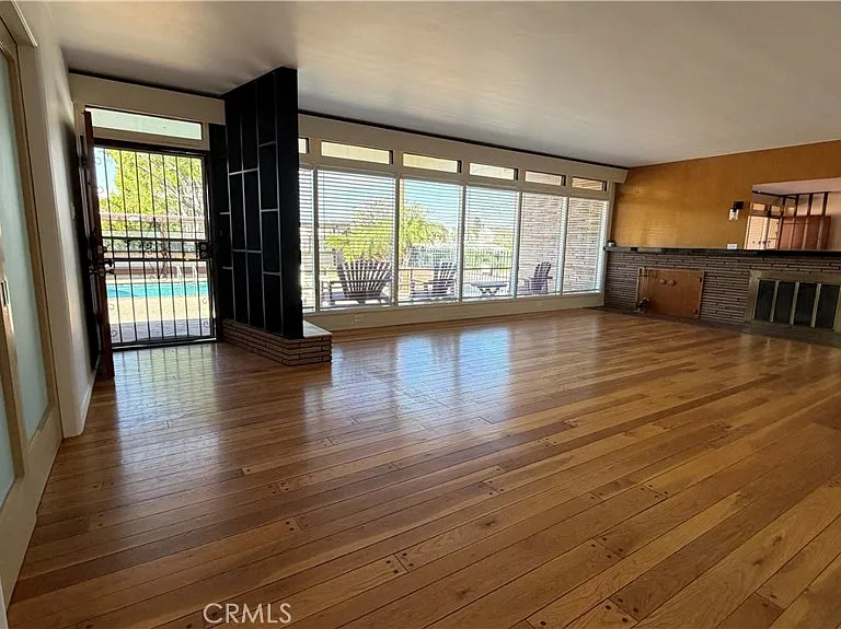 3590 Buchanan St — Photo 7
