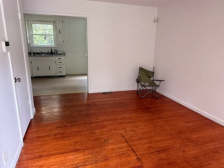 3412 Olsen Ln — Photo 2
