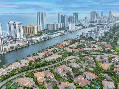 834 Spinnaker Dr E, Hollywood, FL, 33019