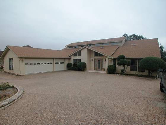 1st image of 4113 Crescent Dr