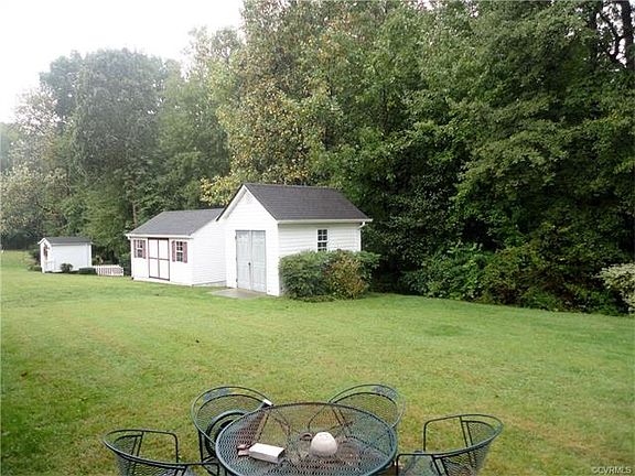 4th image of 507 Cobblestone Dr