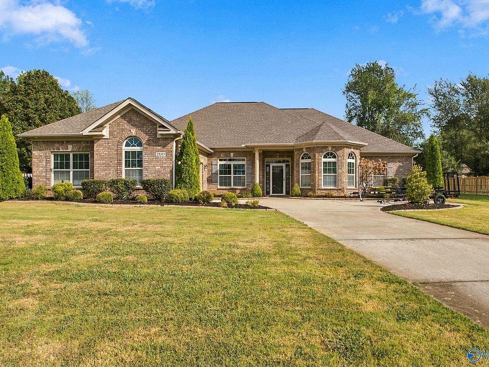 1st image of 27087 Seven Pines Ln