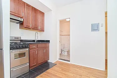 Rented by Living New York