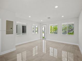 10270 NW 66th St #110, Miami, FL 33178