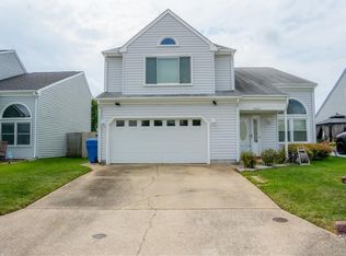 5925 Senators Ct, Virginia Beach, VA 23464