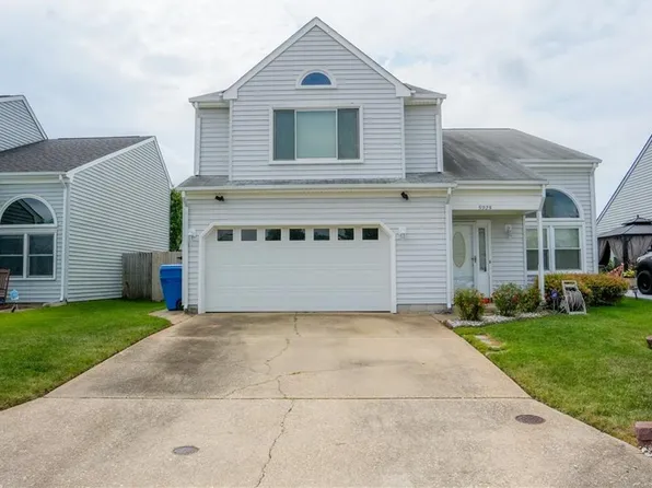 5925 Senators Ct, Virginia Beach, VA 23464