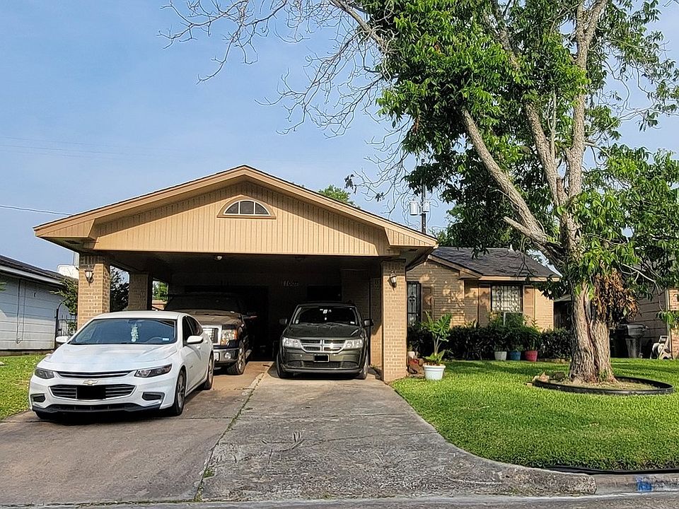 1st image of 11002 Carlton Dr