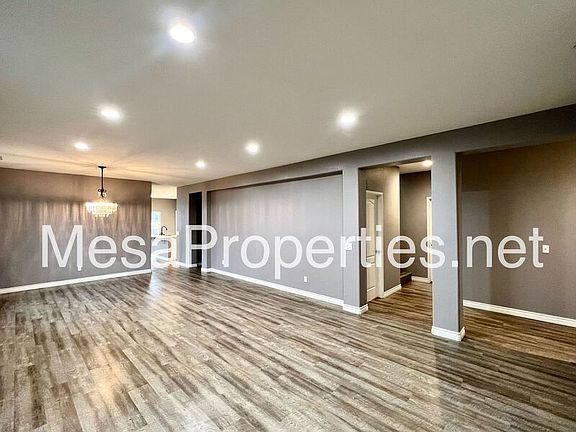4th image of 1831 Ambrosia Ave