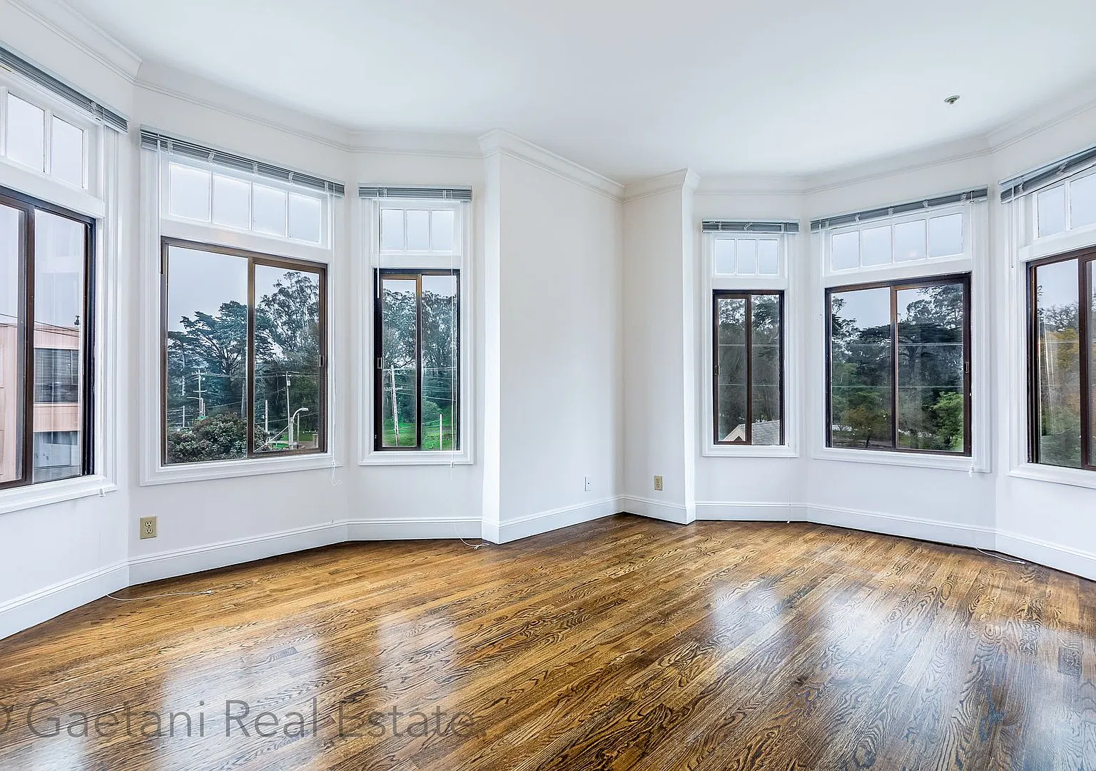 3100 Fulton Street (1025r) — Photo 2