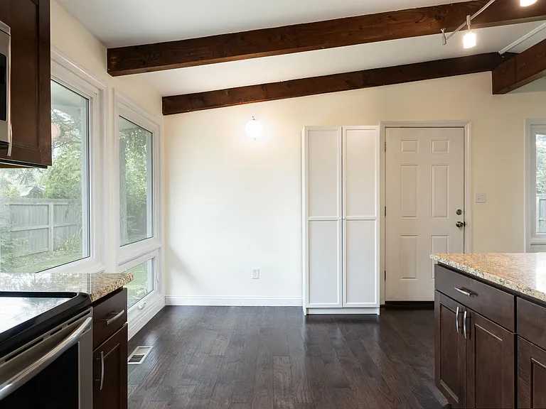2474 Bristol Rd — Photo 14