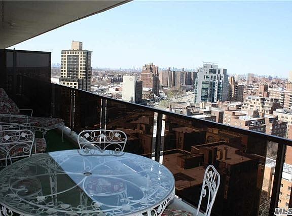 4th image of 11017 Queens Blvd #19G