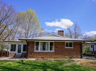 112 Vanwinkle Grv, Berea, KY 40403