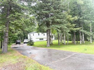 3 Honey St, Miramichi, NB E1N 3R7
