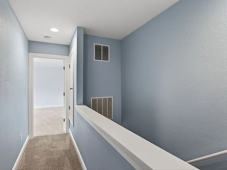 1136 Arlynn Ln — Photo 19