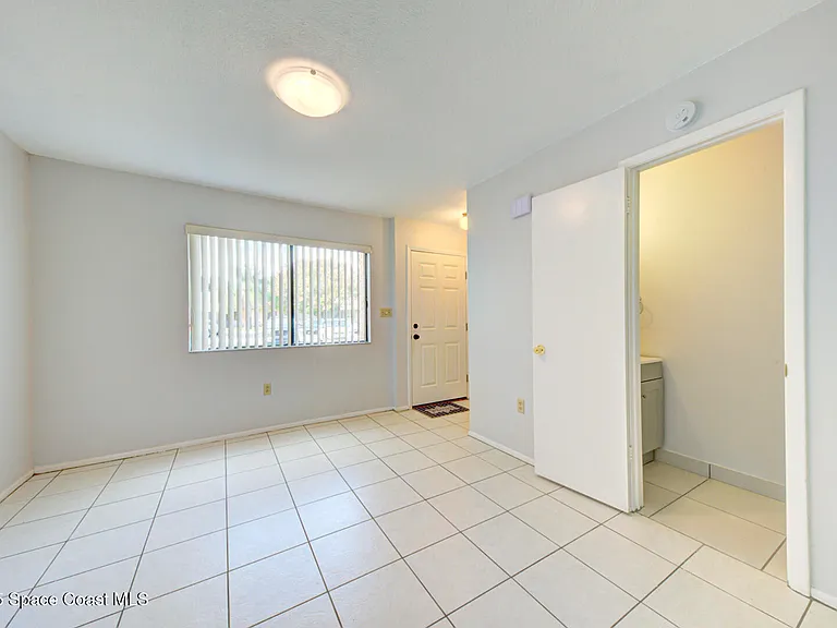 4749 Sisson Rd — Photo 8