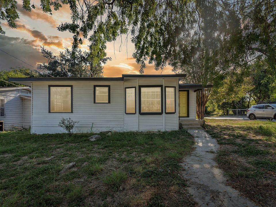 1st image of 843 Zachry Dr