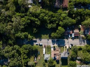 123 Boudet Pl, San Antonio, TX 78203