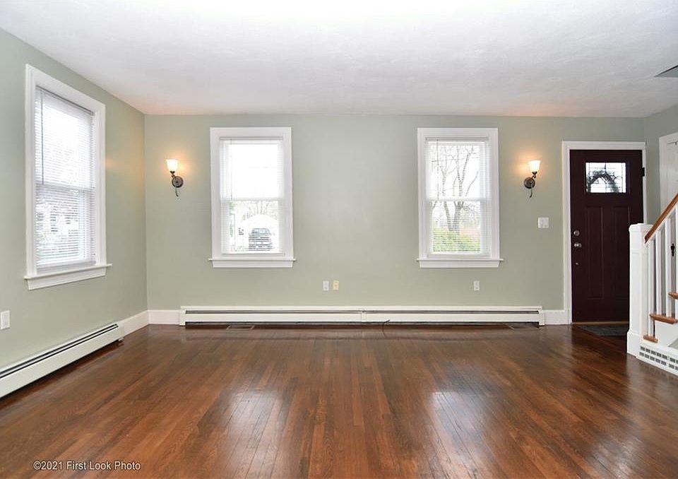 249 Tennyson Rd, Warwick, RI 02888 Zillow