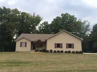 618 Heritage Dr, Parkersburg, WV 26104