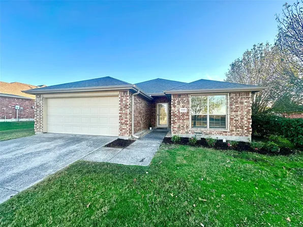 1111 Colony Dr, Greenville, TX 75402