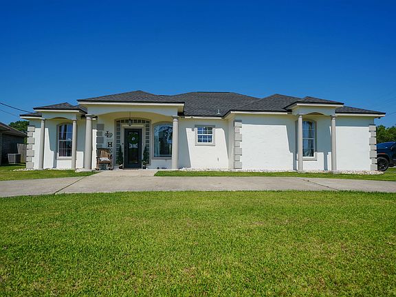 2nd image of 4308 Captain Kidd Way