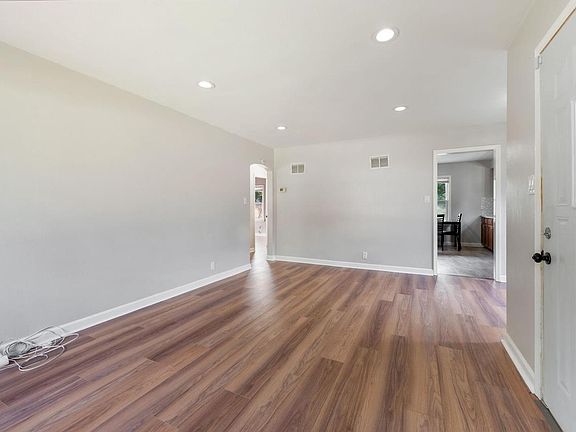 3rd image of 4366 N 67th STREET
