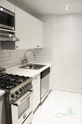 Rented by Mirador Real Estate | media 34