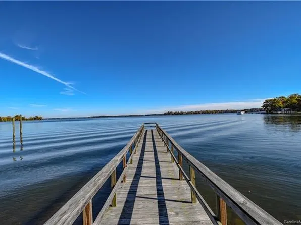 2622 Mozelle Sherrill Dr, Denver, NC 28037