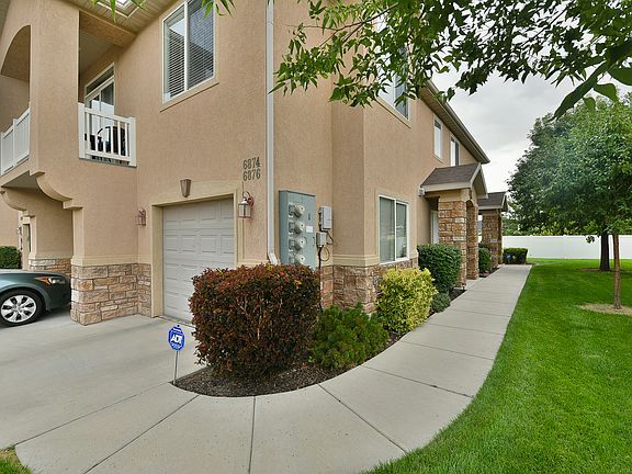 2nd image of 6876 W Bamburgh Way