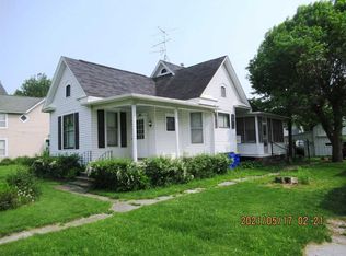 305 E Elm St, Lone Tree, IA 52755