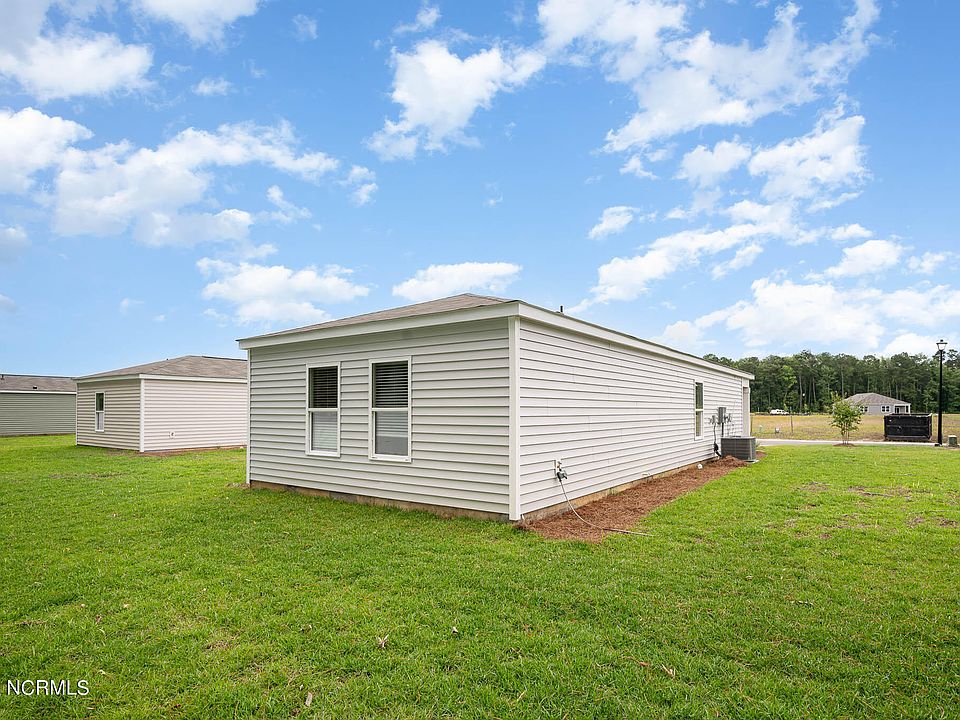 3711 Bumble Bee Drive UNIT 138 Wyeth B, Shallotte, NC 28470 MLS