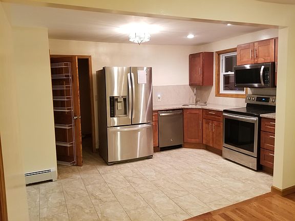 Kitchen/Laundry entrance