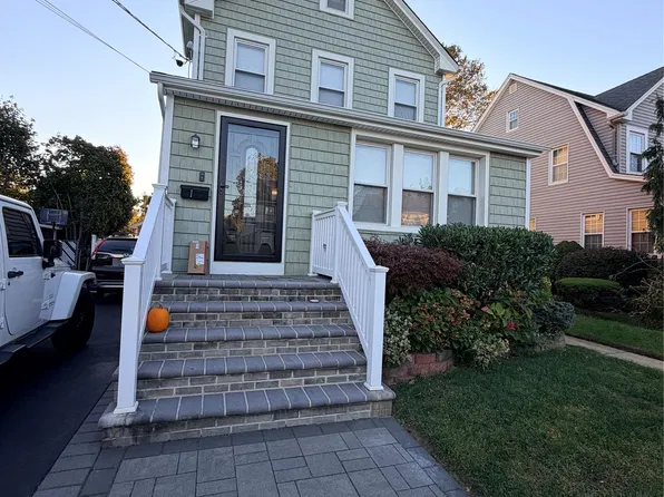1 Farnum St Floor 1, Lynbrook, NY 11563