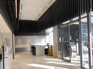 4065 Confederation Pkwy #3711, Mississauga, ON L5B 0L4