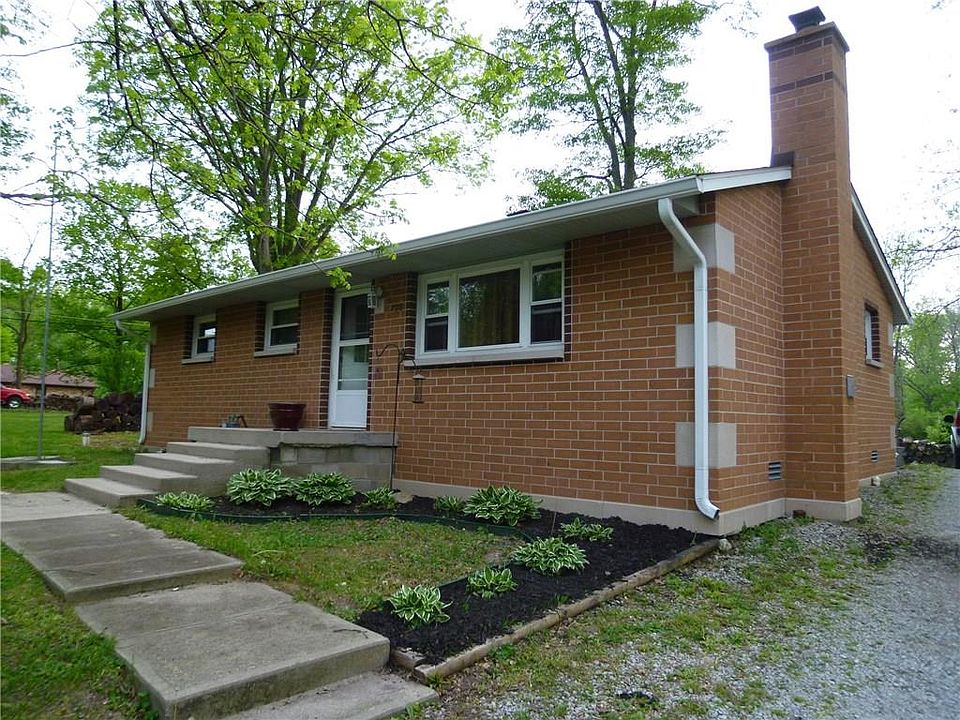 1st image of 798 S Oak Dr