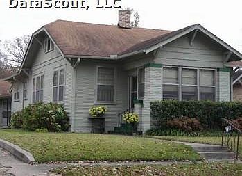 3rd image of 3007 S Cherry St
