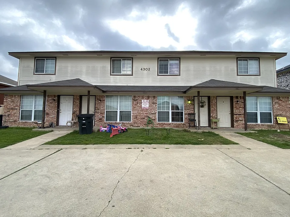 4302 Sylvia Dr #C