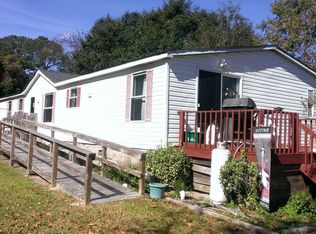405 Connie Lee Dr, New Bern, NC 28562