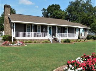 213 Beechwood Dr, Roanoke Rapids, NC 27870