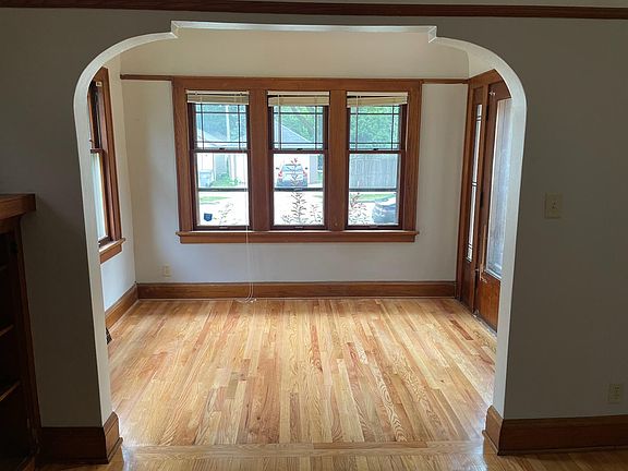 5th image of 6116 W Richmond Ave #6116