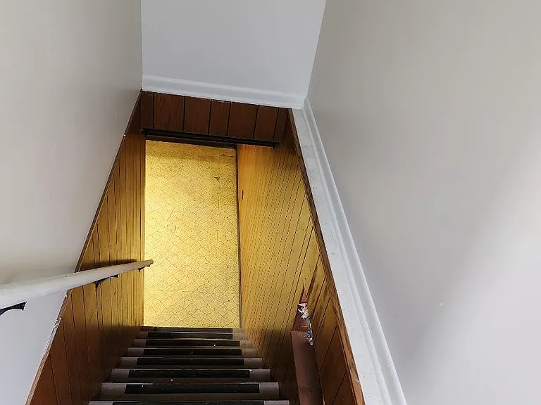 1029 Saint Martins Ave — Photo 16