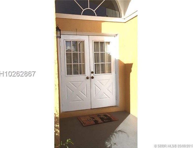1st image of 9996 Nandina St