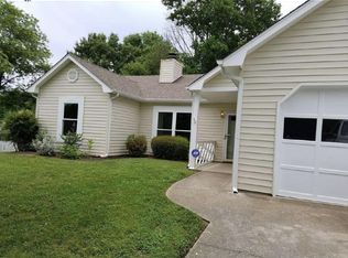 821 Black Rock Cir, Knoxville, TN 37934