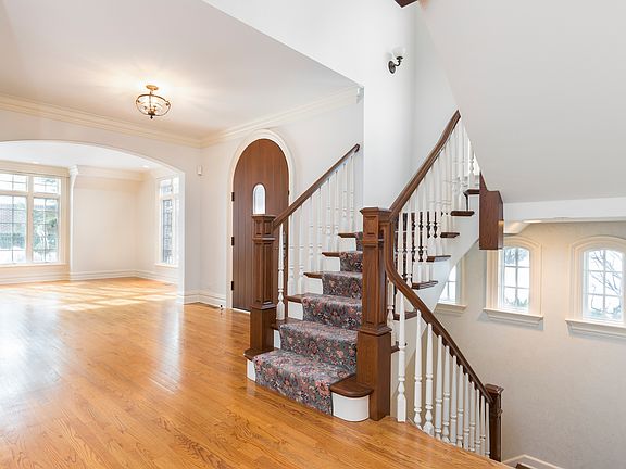 3rd image of 1855 S James Ct N