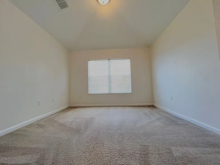 953 Rock Harbor Ave — Photo 31