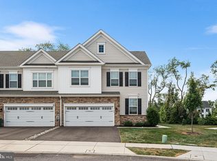 111 Park View Ln, Royersford, PA 19468