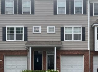 49 Greenbrook Dr, Bloomfield, NJ