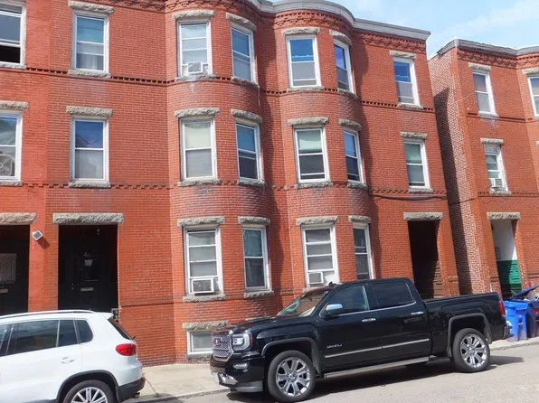46-48 Saxton St, Dorchester, MA 02125