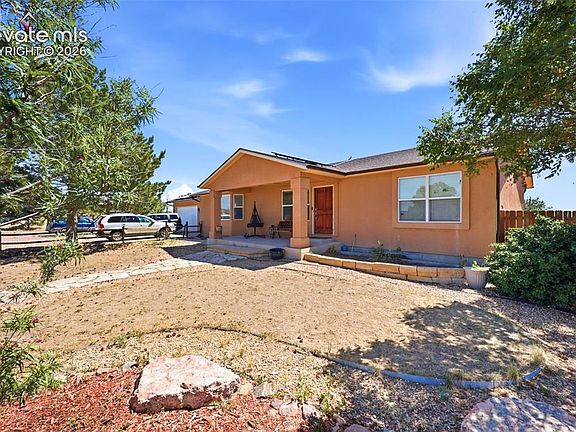 2nd image of 1286 N Ladonia Dr