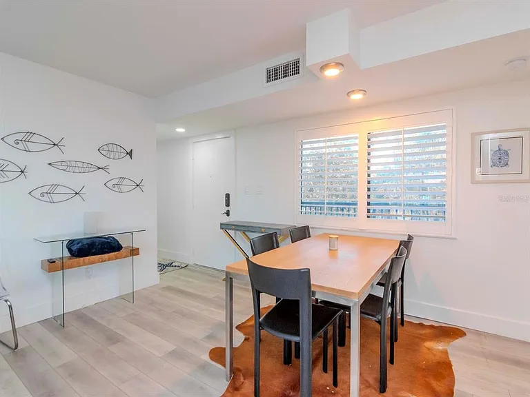 3200 Gulf Blvd #103 — Photo 5